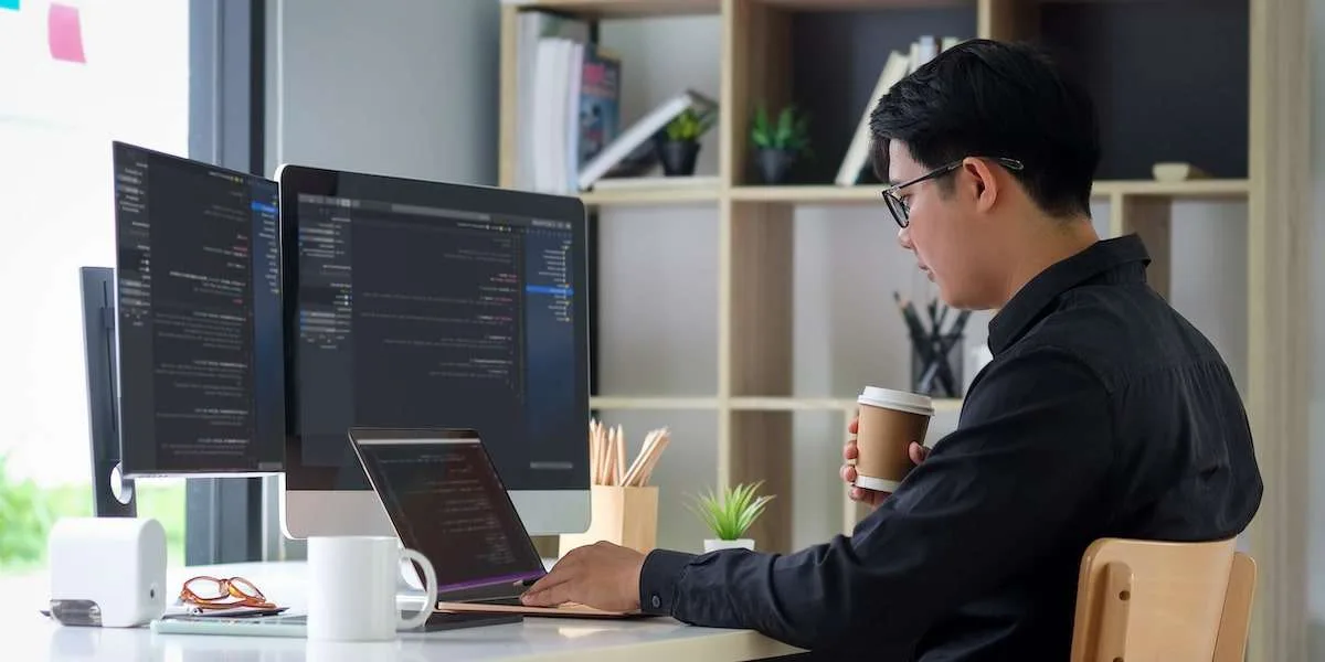 remote job worker