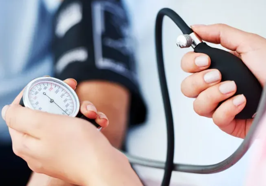 Blood pressure checker