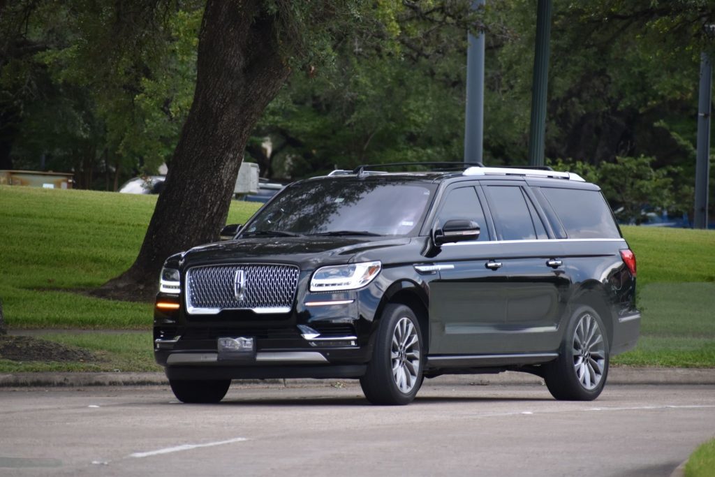 SUV