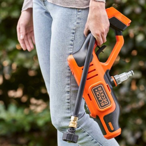 BLACK DECKER portable Battery Operated Pressure Washer