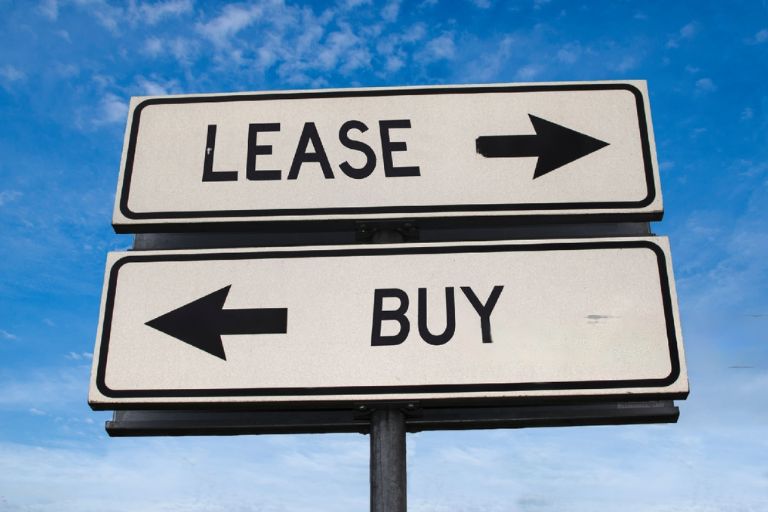 leasing vs buying a car