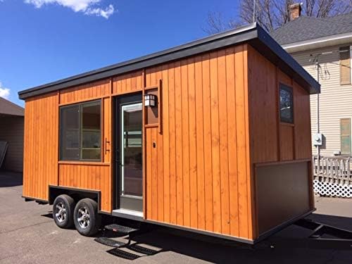 Tiny Homes on Wheels (THOWs)